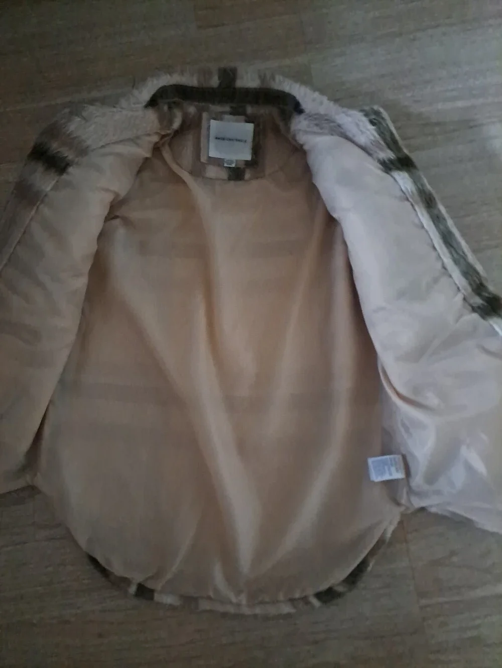 American Eagle Women  Outfitters Plaid Shacket Jacket - Beige & Olive - Picture 7 of 9